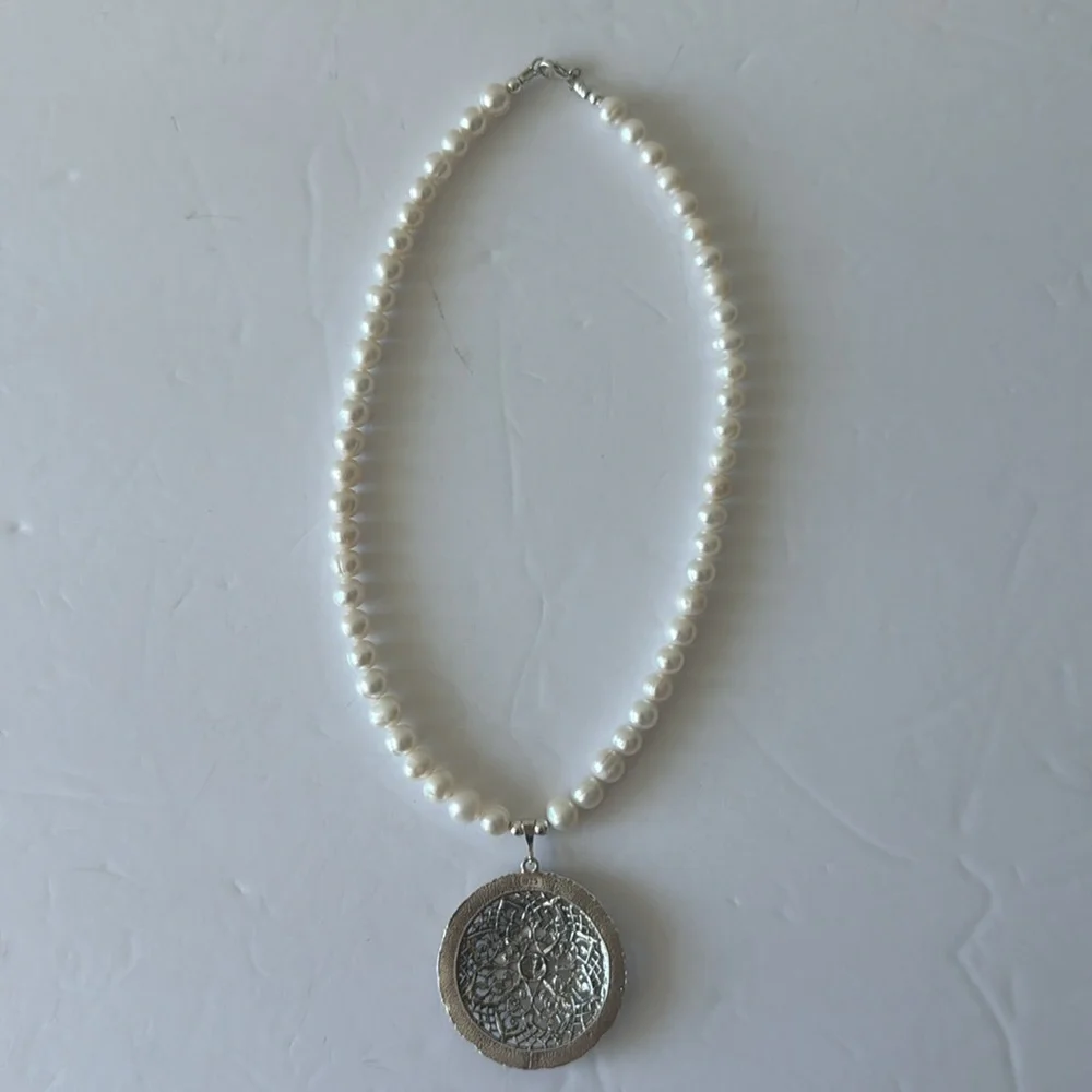 Freshwater White Pearl Necklace with 925 Sterling Silver Round Filigree Pendant